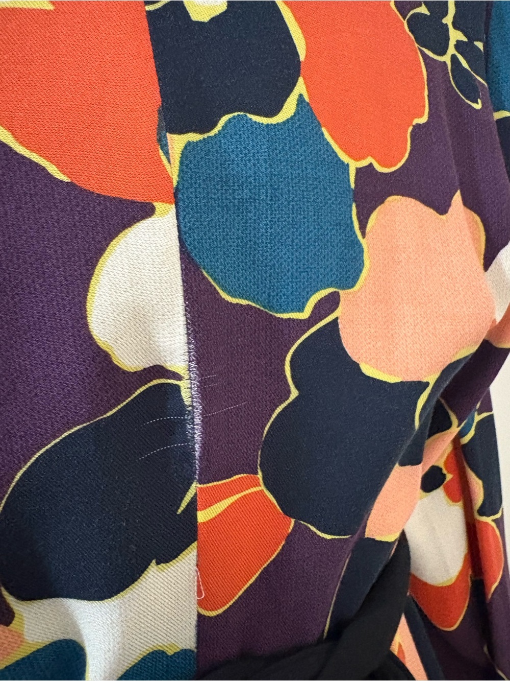 Floral Kimono Style Duster/Jacket with Contrast Trim BCBGeneration - Picture 4 of 10